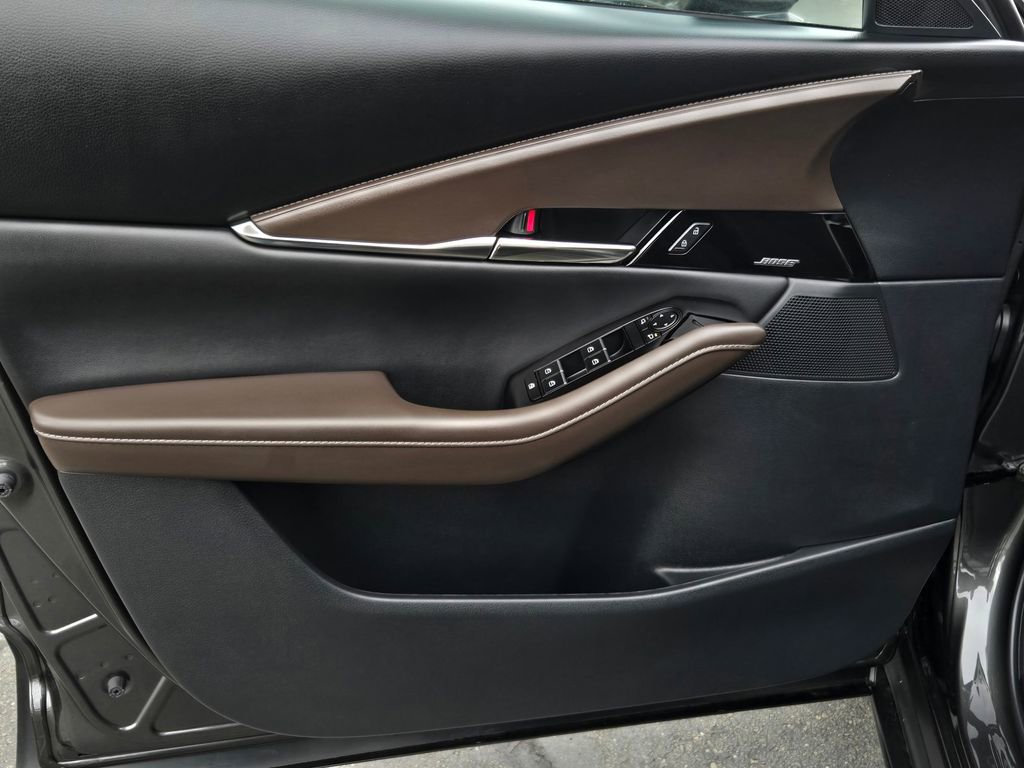 Used 2025 MAZDA CX-30 AWD 2.5 S w/ Premium Package image 10