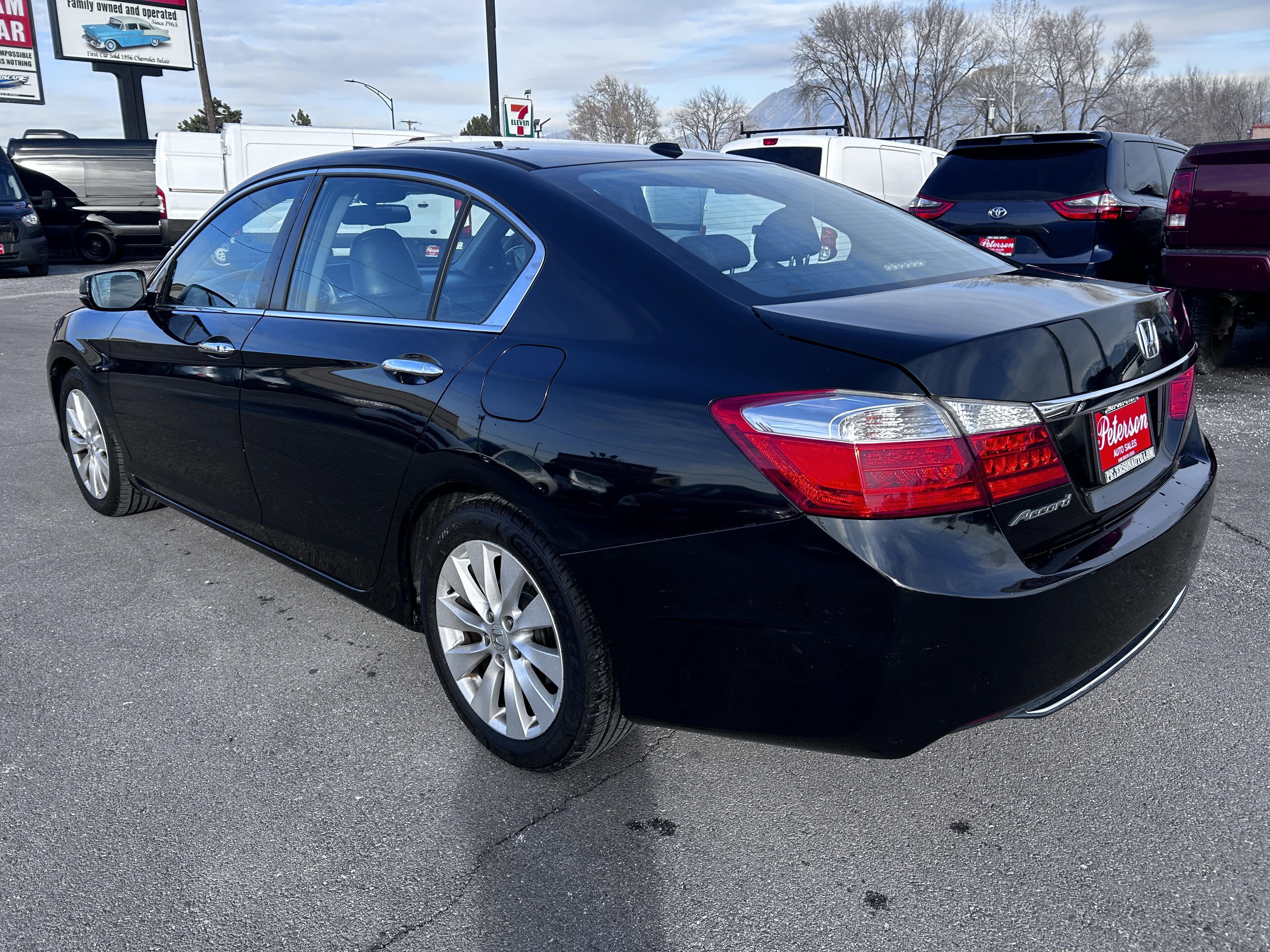 Used 2015 Honda Accord EX-L image 6