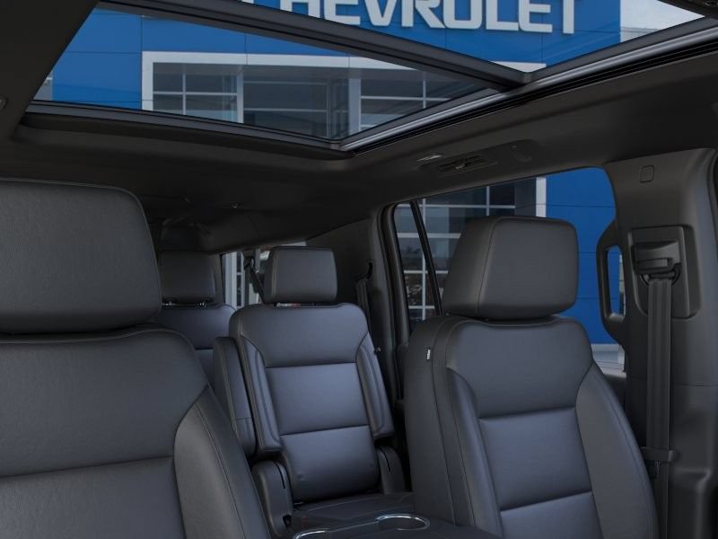 New 2026 Chevrolet Suburban Z71 w/ Comfort Package AWD/4WD image 25