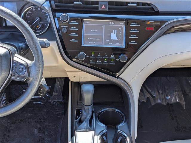 Used 2019 Toyota Camry LE FWD image 12