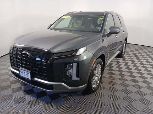 Used 2023 Hyundai Palisade SEL AWD/4WD image 3