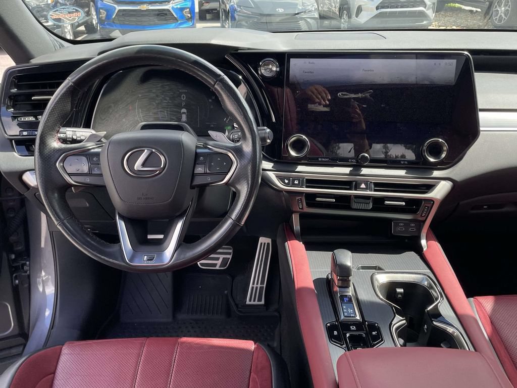 Used 2023 Lexus RX 500h F Sport w/ Accessory Package (Z1) AWD/4WD image 4