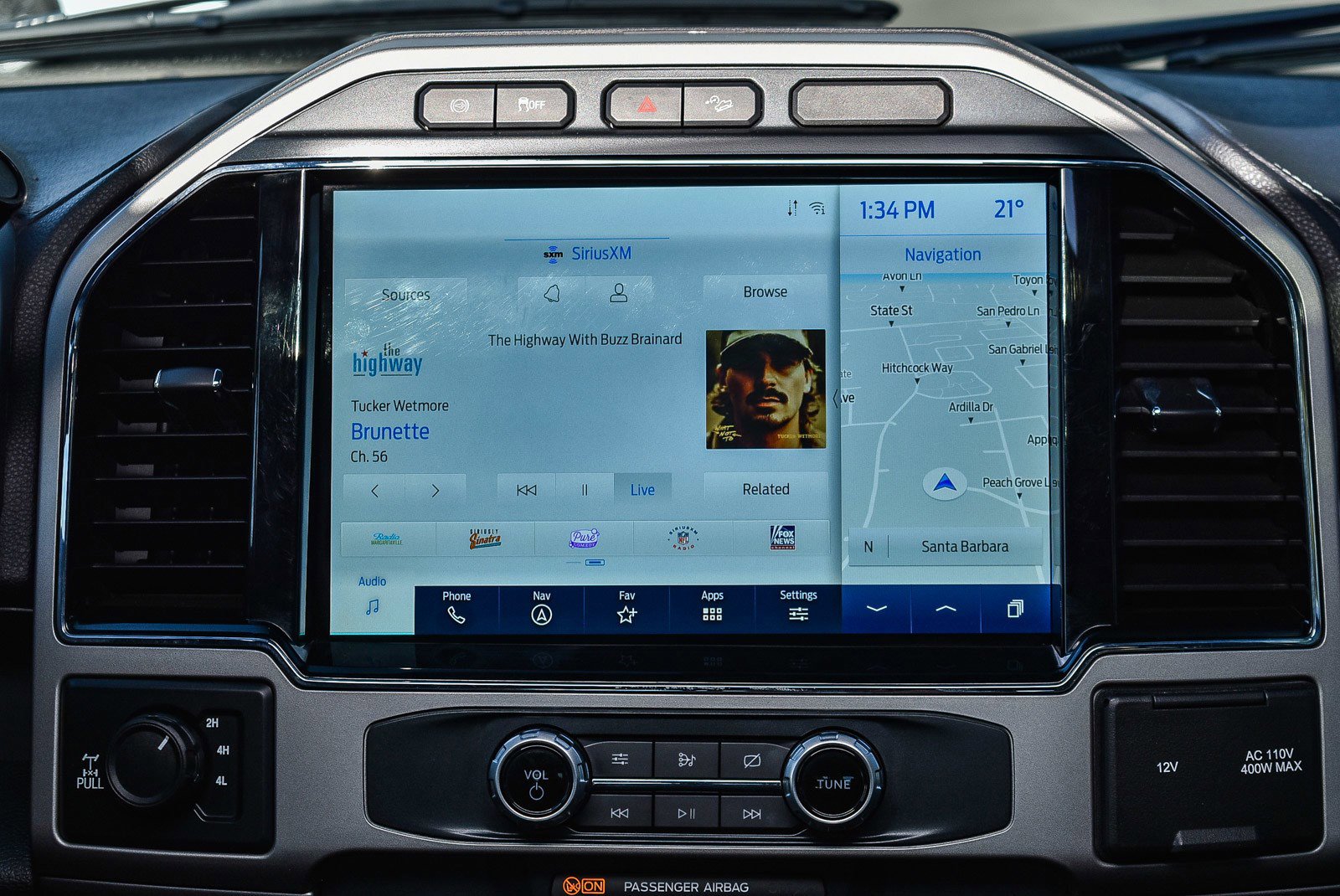 Used 2022 Ford F350 Lariat w/ FX4 Off-Road Package image 12