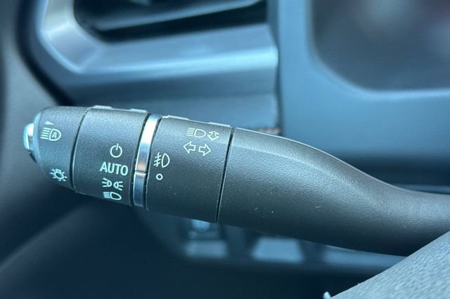 Used 2022 GMC Acadia AT4 w/ Technology Package image 39