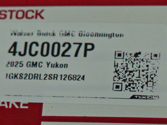 Used 2025 GMC Yukon Denali w/ Denali Reserve Package image 30