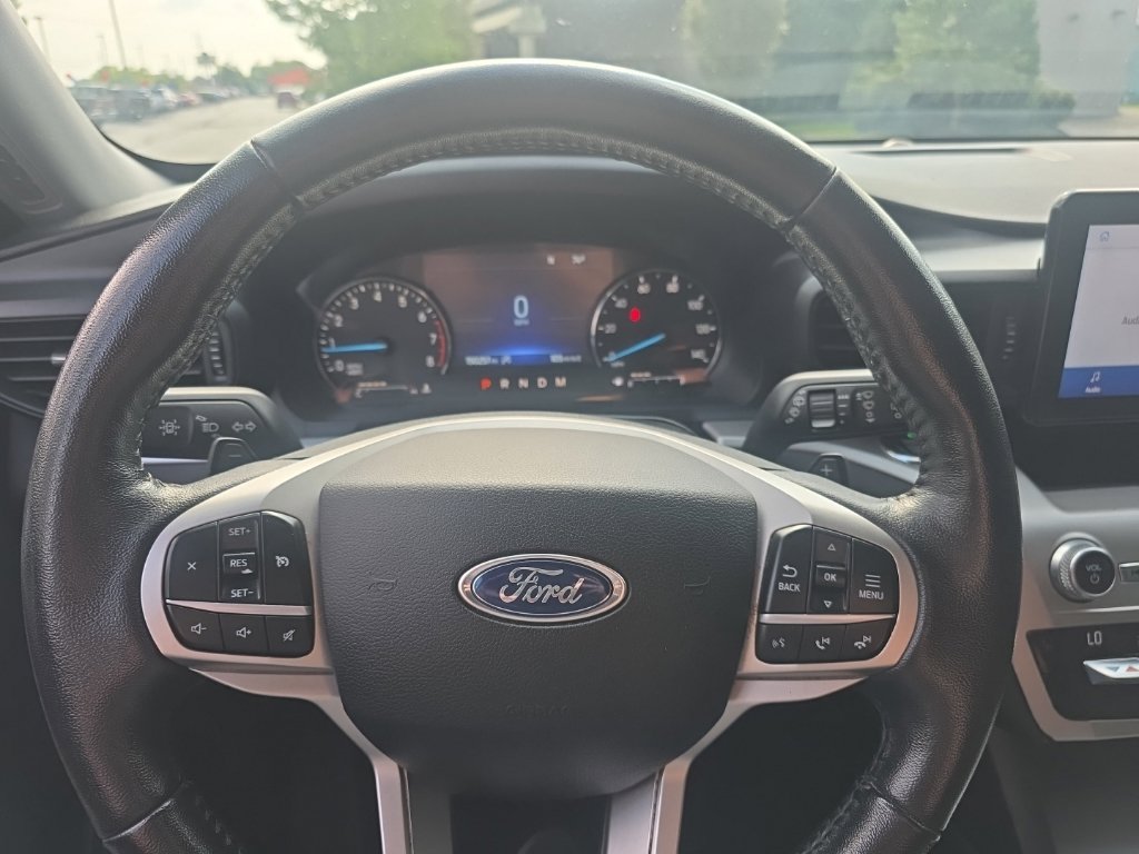 Used 2021 Ford Explorer XLT w/ Class III Trailer Tow Package AWD/4WD image 19