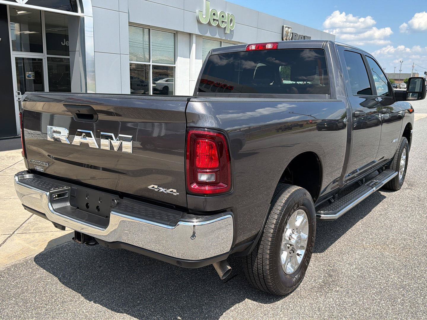 Used 2026 RAM 2500 Big Horn AWD/4WD image 11