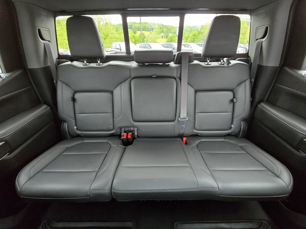 Certified 2019 Chevrolet Silverado 1500 LTZ w/ LTZ Plus Package AWD/4WD image 43