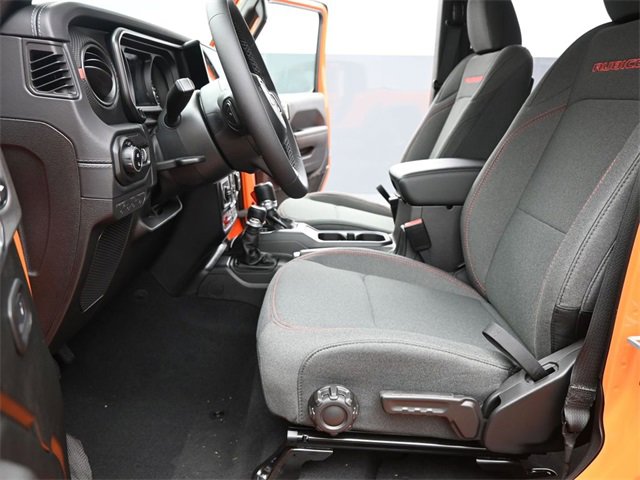 New 2025 Jeep Gladiator Rubicon w/ Steel Bumper Group image 11