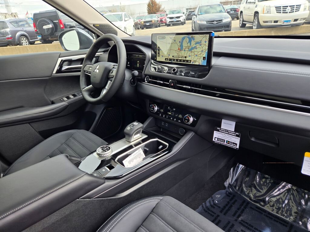 New 2026 Mitsubishi Outlander SE AWD/4WD image 5