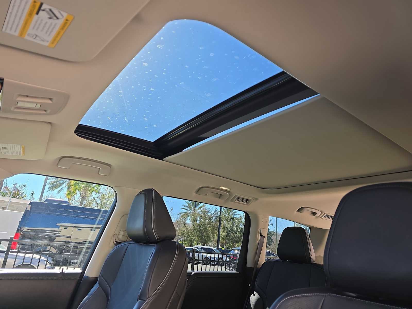 Certified 2025 INFINITI QX80 Luxe image 21
