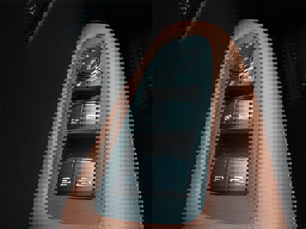 New 2026 Cadillac XT5 Sportv w/ LPO, Onyx Lite Package image 23