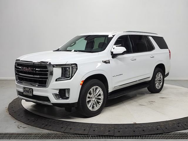 Used 2024 GMC Yukon SLT RWD image 3