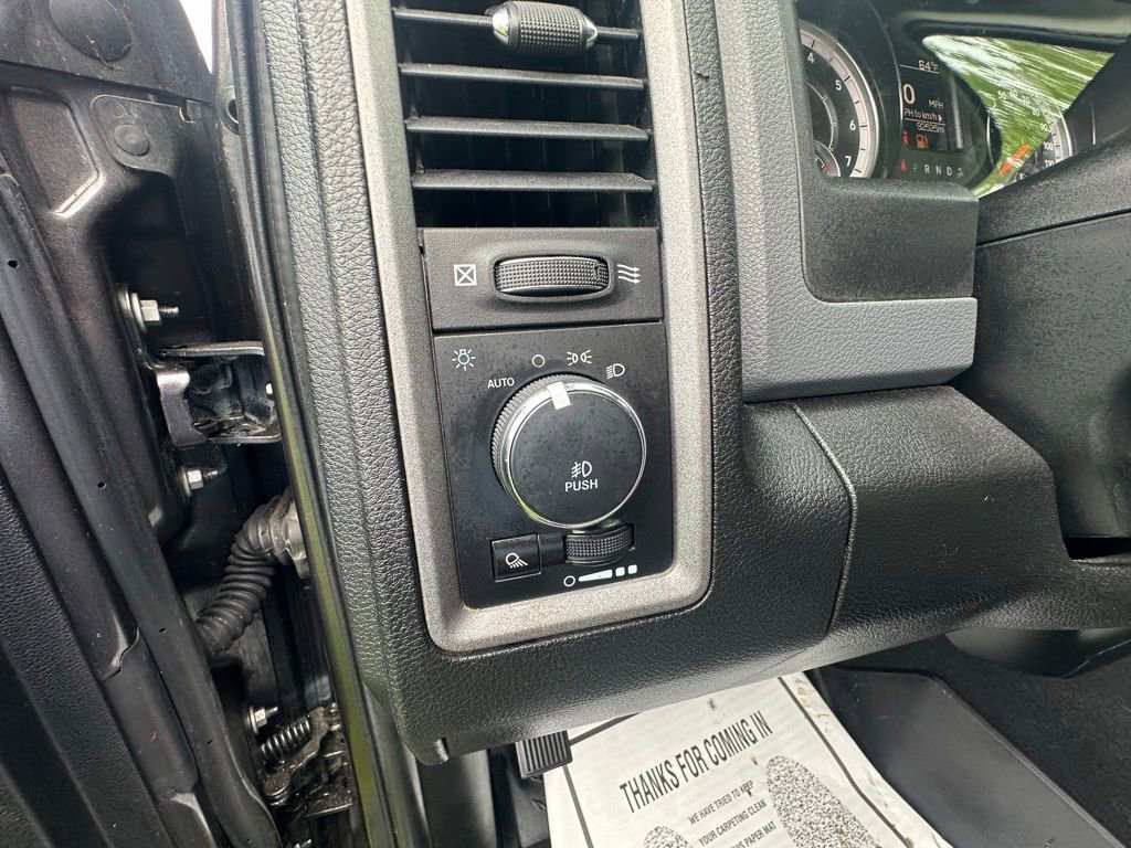 Used 2020 RAM 1500 Express w/ Wheel & Sound Group AWD/4WD image 15