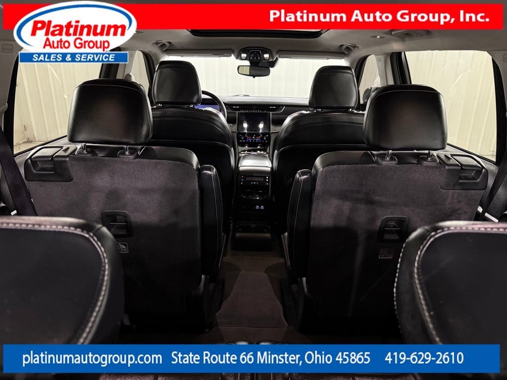 Used 2021 Jeep Grand Cherokee L Limited AWD/4WD image 35