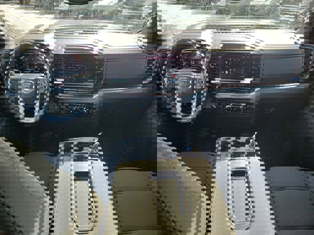 Certified 2024 GMC Sierra 1500 SLE w/ Preferred Package AWD/4WD image 11