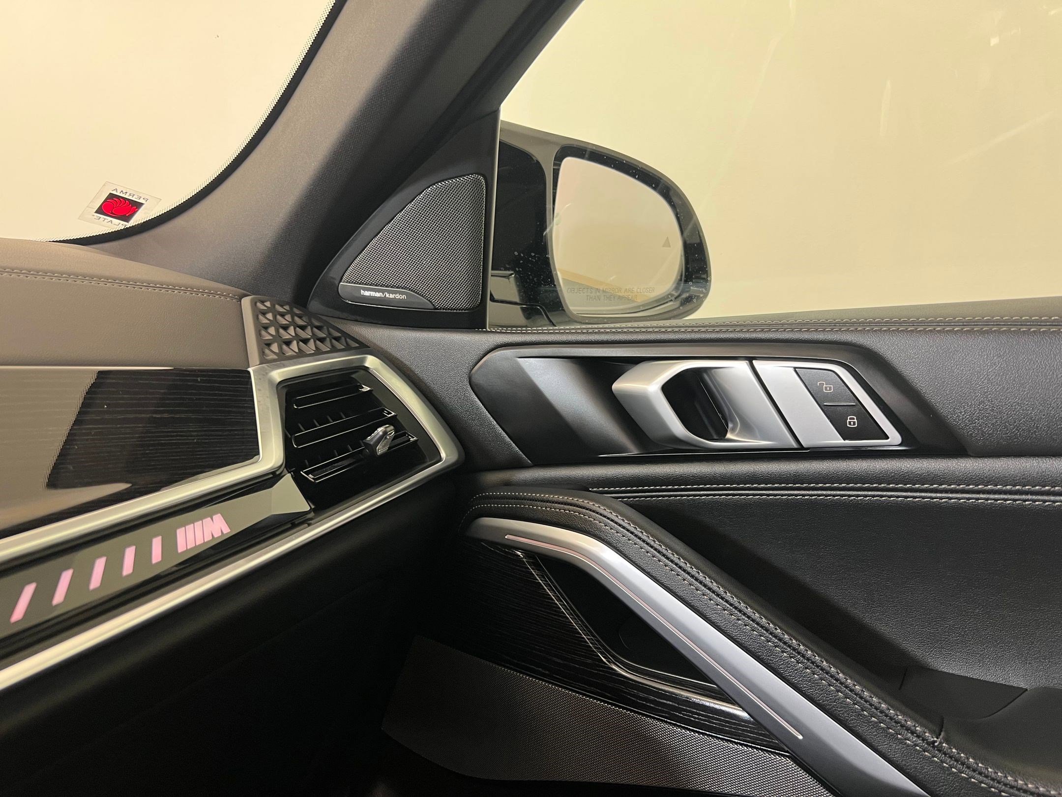 New 2026 BMW X6 M60i w/ Executive Package image 31