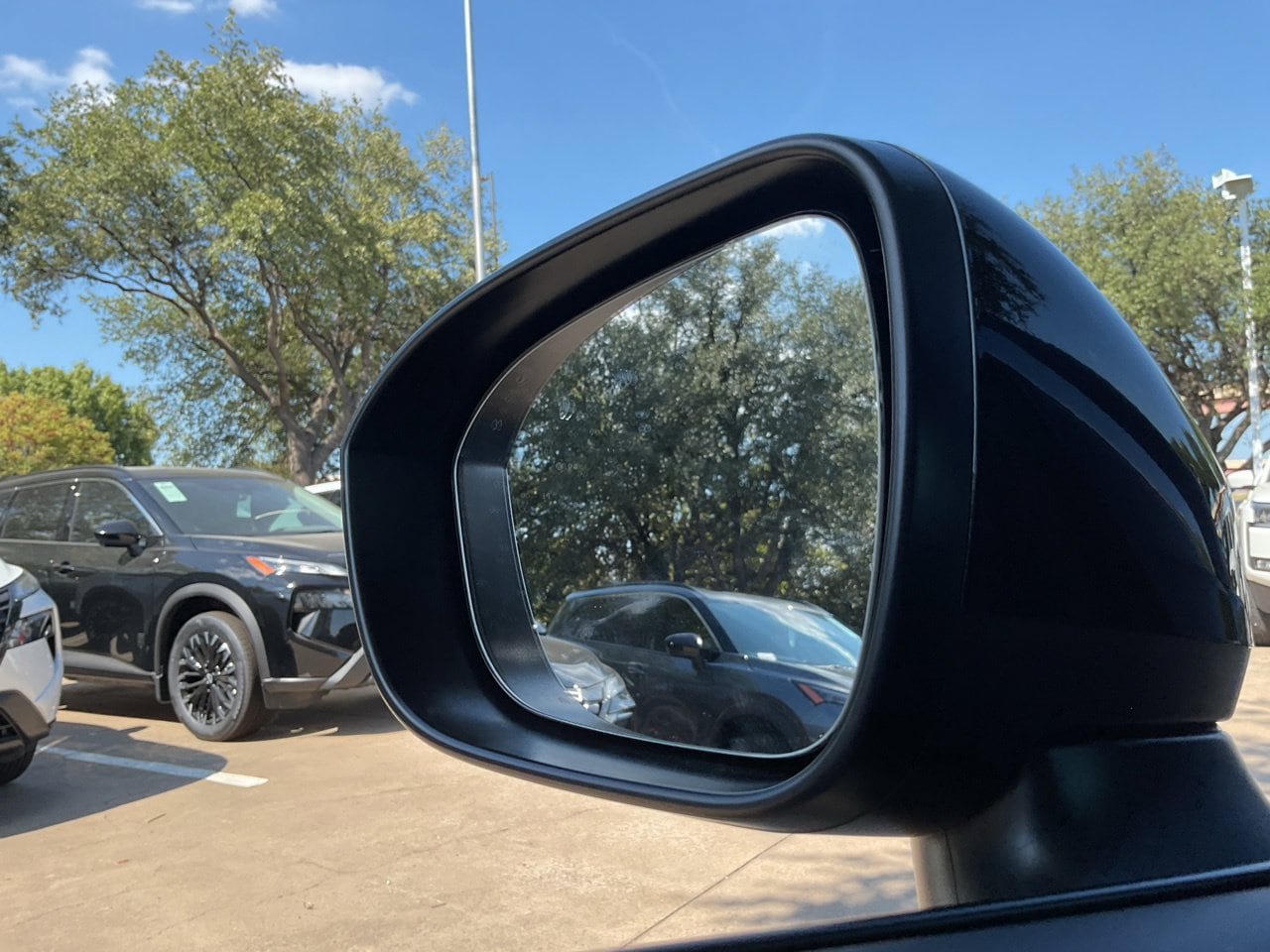 New 2026 Nissan Rogue Dark Armor FWD image 19