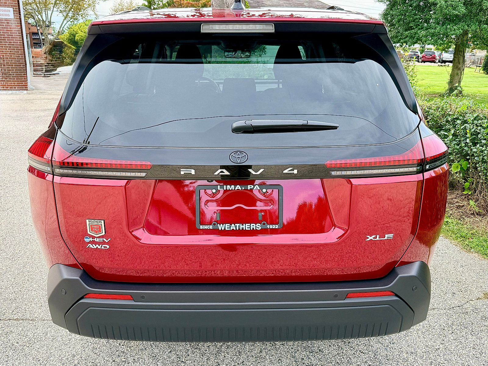 Used 2026 Toyota RAV4 XLE Premium w/ Panoramic Sun Roof Package AWD/4WD image 4