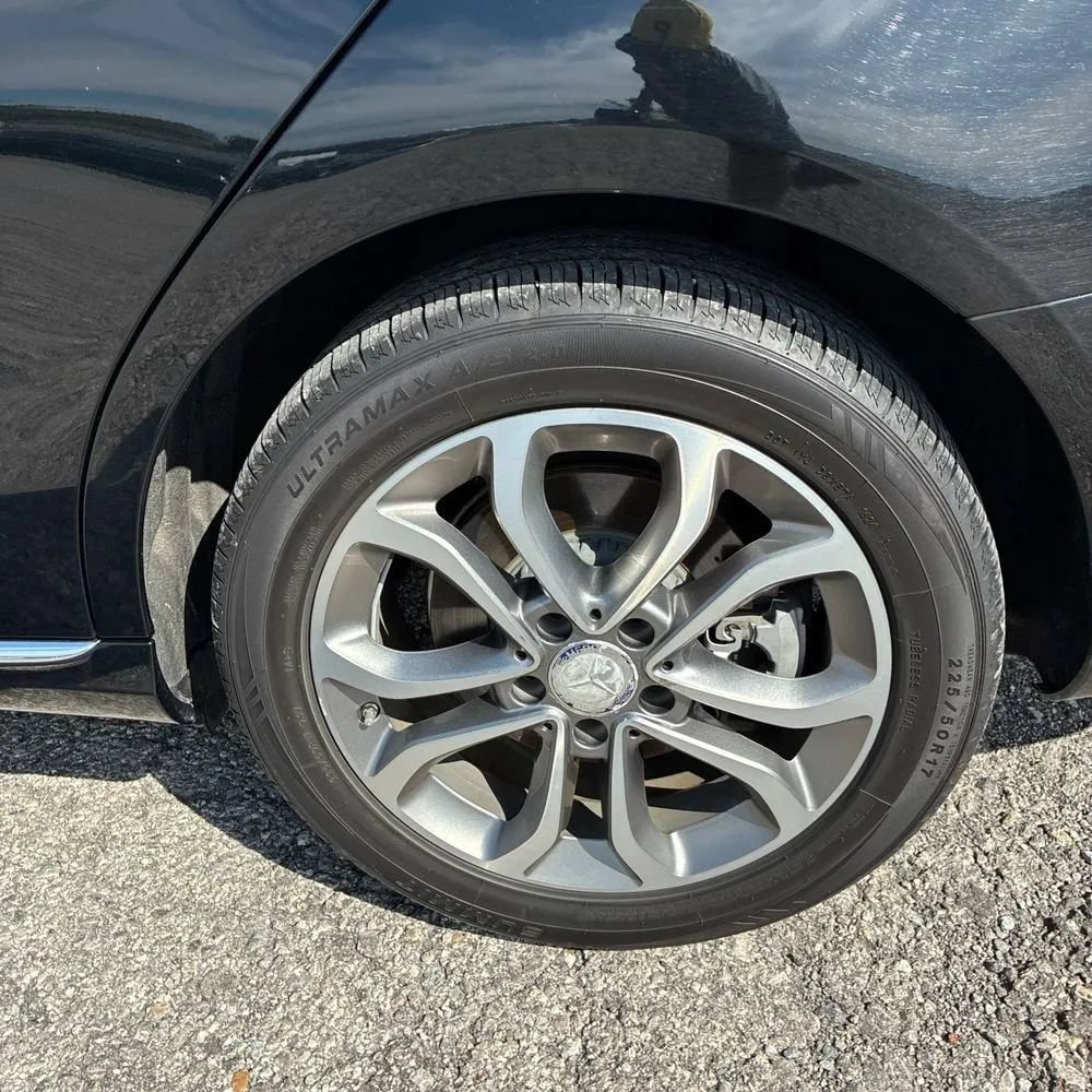 Used 2015 Mercedes-Benz C 300 4MATIC Sedan image 18