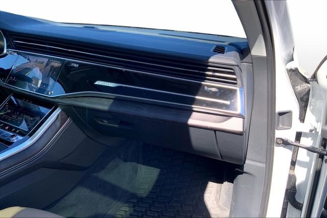 Certified 2025 Audi Q7 3.0T Premium Plus image 16