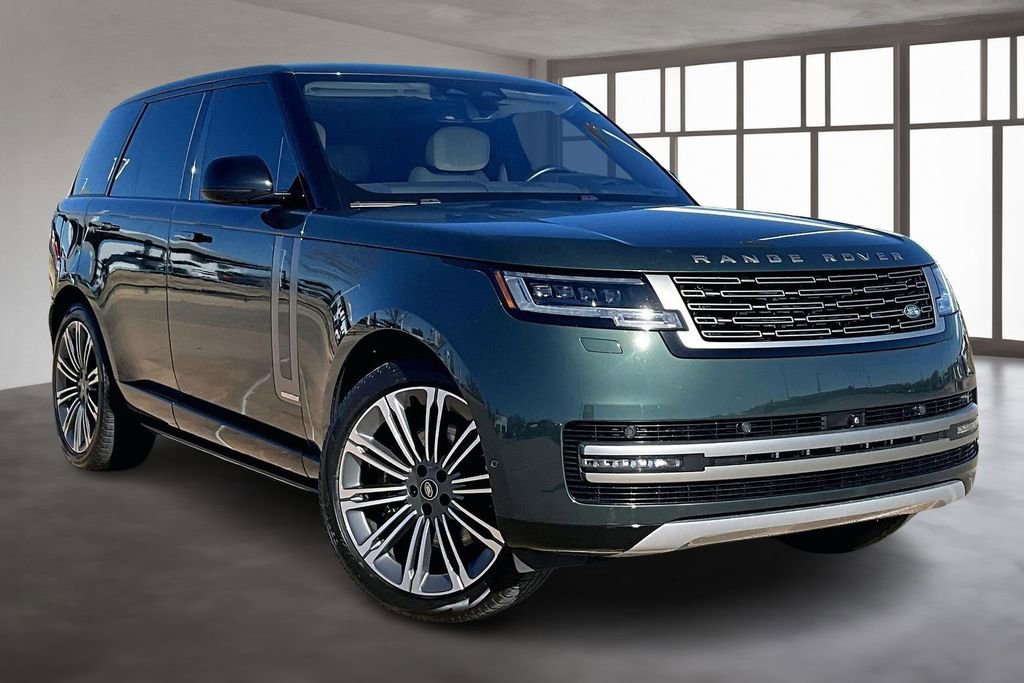 Used 2023 Land Rover Range Rover Autobiography image 11
