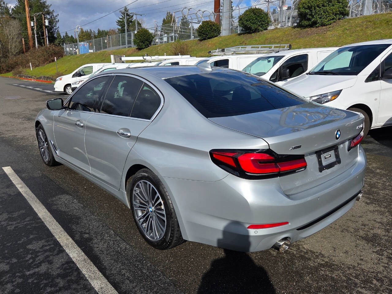 Used 2017 BMW 530i xDrive 530i xDrive AWD 4dr Sedan image 5