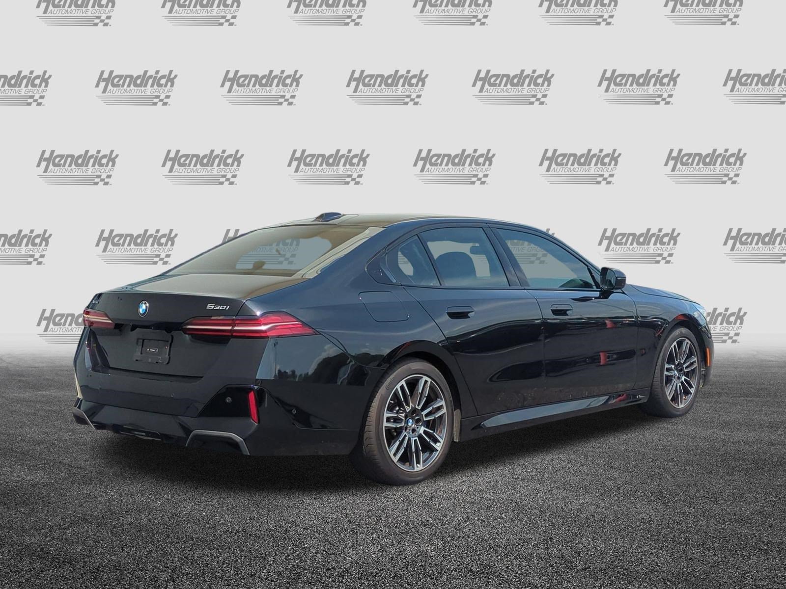 Used 2024 BMW 530i xDrive w/ Executive Package AWD/4WD image 10
