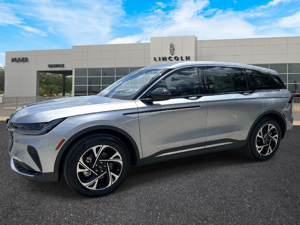 New 2026 Lincoln Nautilus Premier AWD/4WD image 7