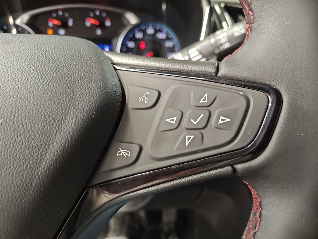 Used 2023 Chevrolet Equinox RS image 27