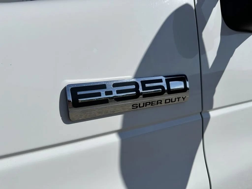 Used 2019 Ford E-350 and Econoline 350 Super Duty w/ Power Windows & Locks Group RWD image 12