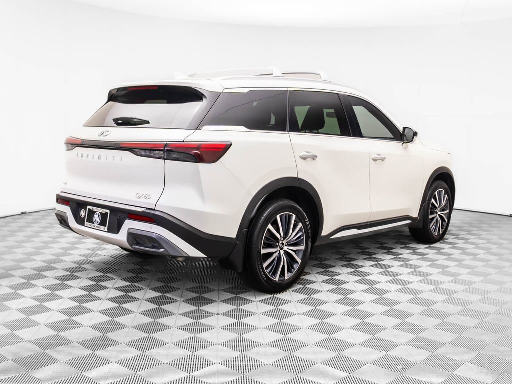 Used 2023 INFINITI QX60 Sensory w/ Cargo Package image 5