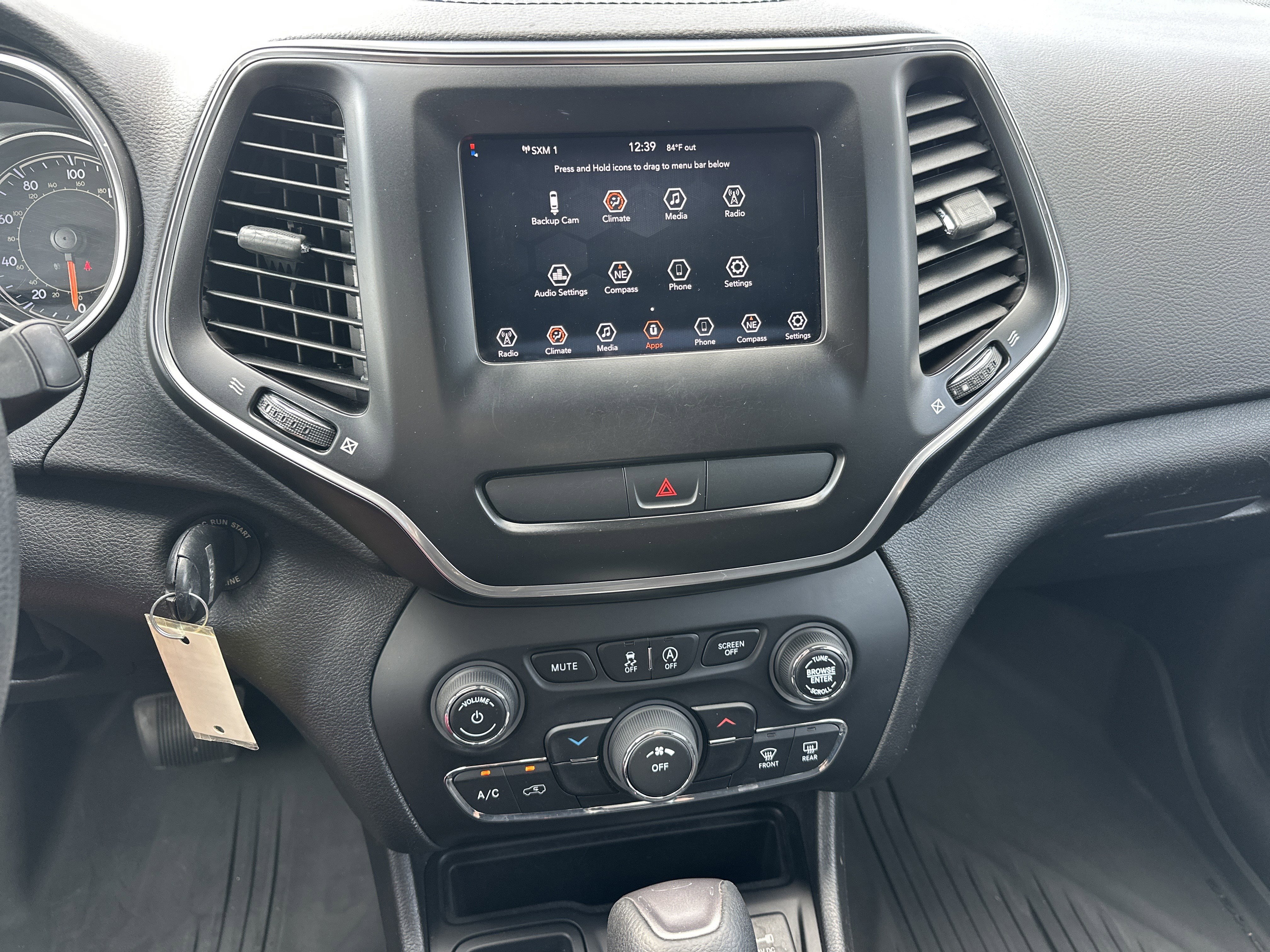 Used 2020 Jeep Cherokee Latitude image 22