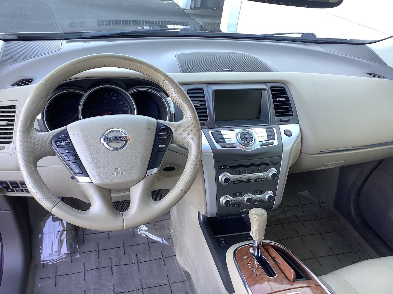 Used 2013 Nissan Murano LE w/ Platinum Pkg AWD/4WD image 10