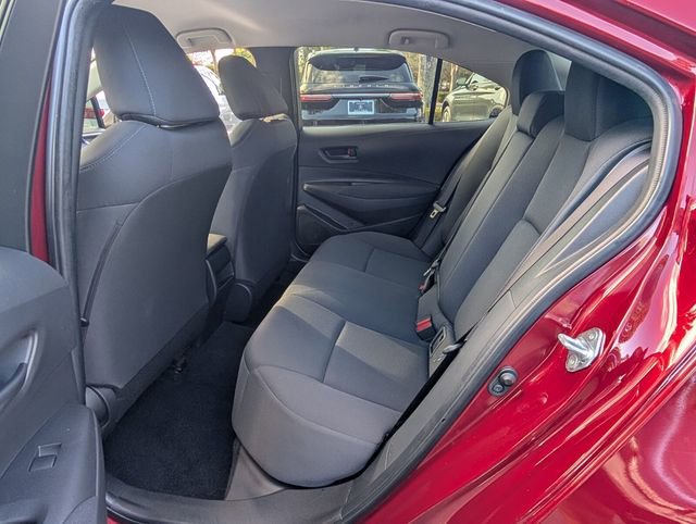 Used 2022 Toyota Corolla LE image 12