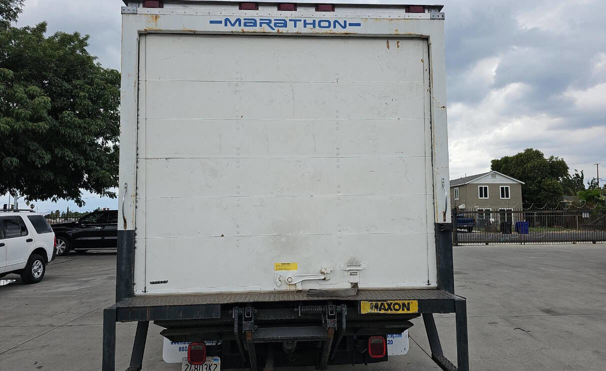 Used 2012 Ford E-350 and Econoline 350 Super Duty w/ Payload Pkg image 5