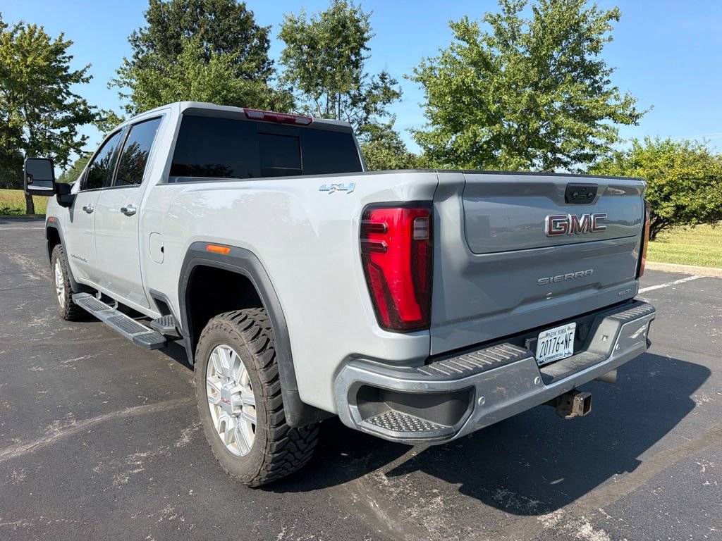 Used 2024 GMC Sierra 2500 SLT w/ SLT Premium Package AWD/4WD image 4