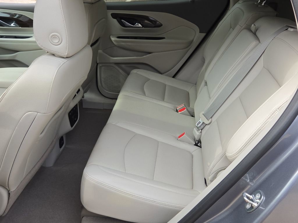 Used 2019 GMC Terrain Denali w/ Advanced Safety Package image 13