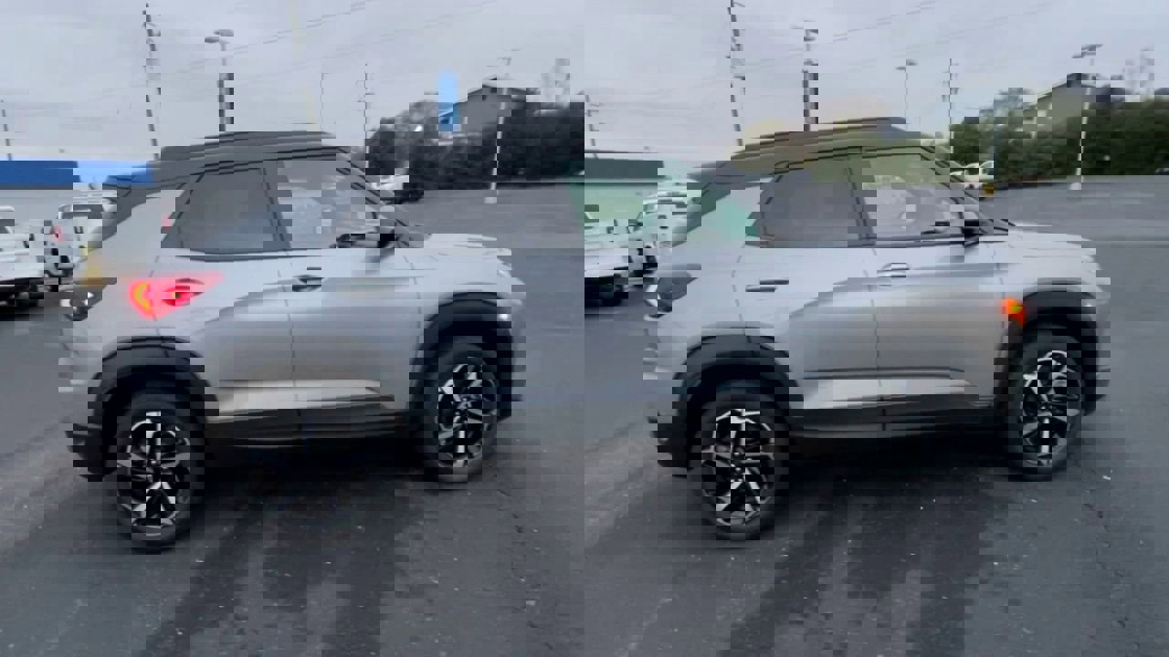 Used 2023 Chevrolet TrailBlazer RS image 9