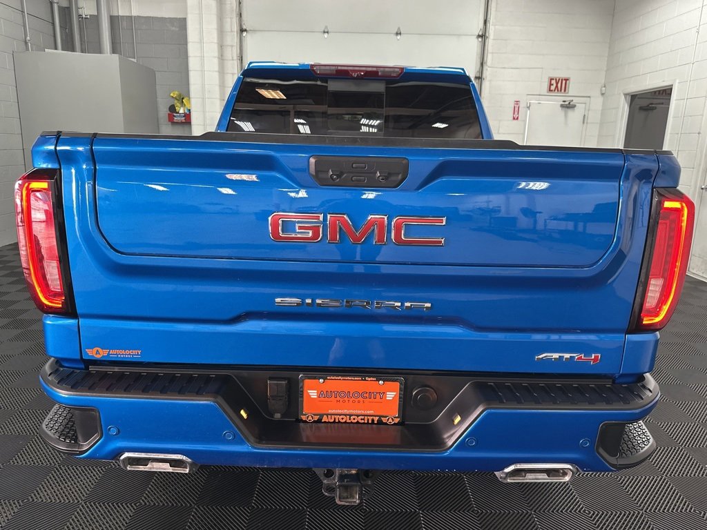 Used 2024 GMC Sierra 1500 AT4 w/ Technology Package image 8