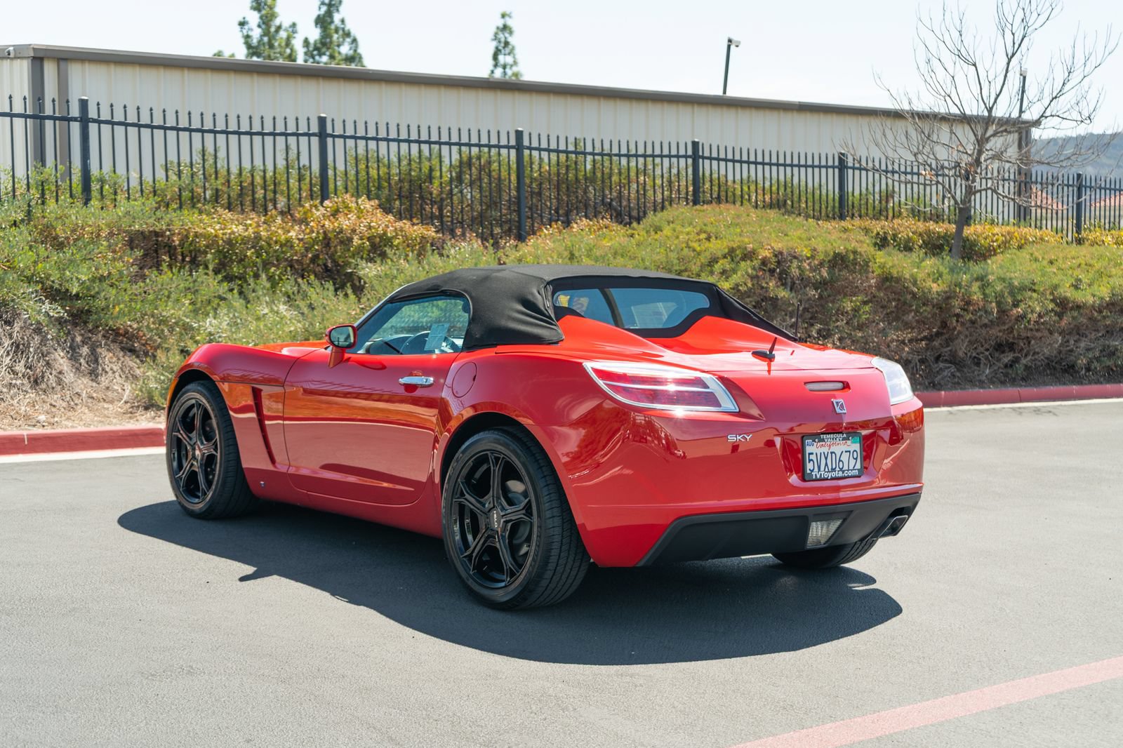 Used 2007 Saturn Sky w/ Premium Trim Pkg RWD image 9