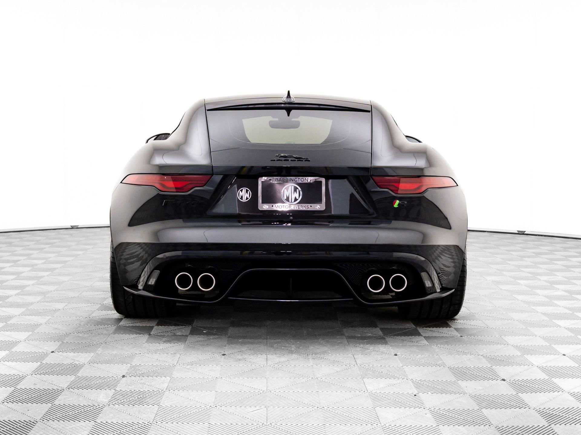 Used 2023 Jaguar F-TYPE R image 5