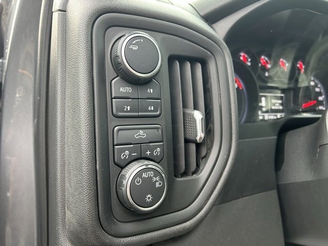 Used 2019 Chevrolet Silverado 1500 Custom Trail Boss w/ Custom Convenience Package image 31