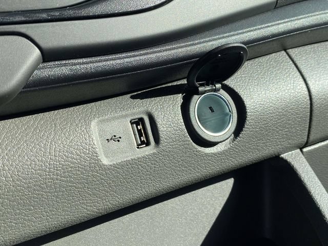 New 2026 Ford Transit 250 148 Medium Roof w/ Load Area Protection Package RWD image 19