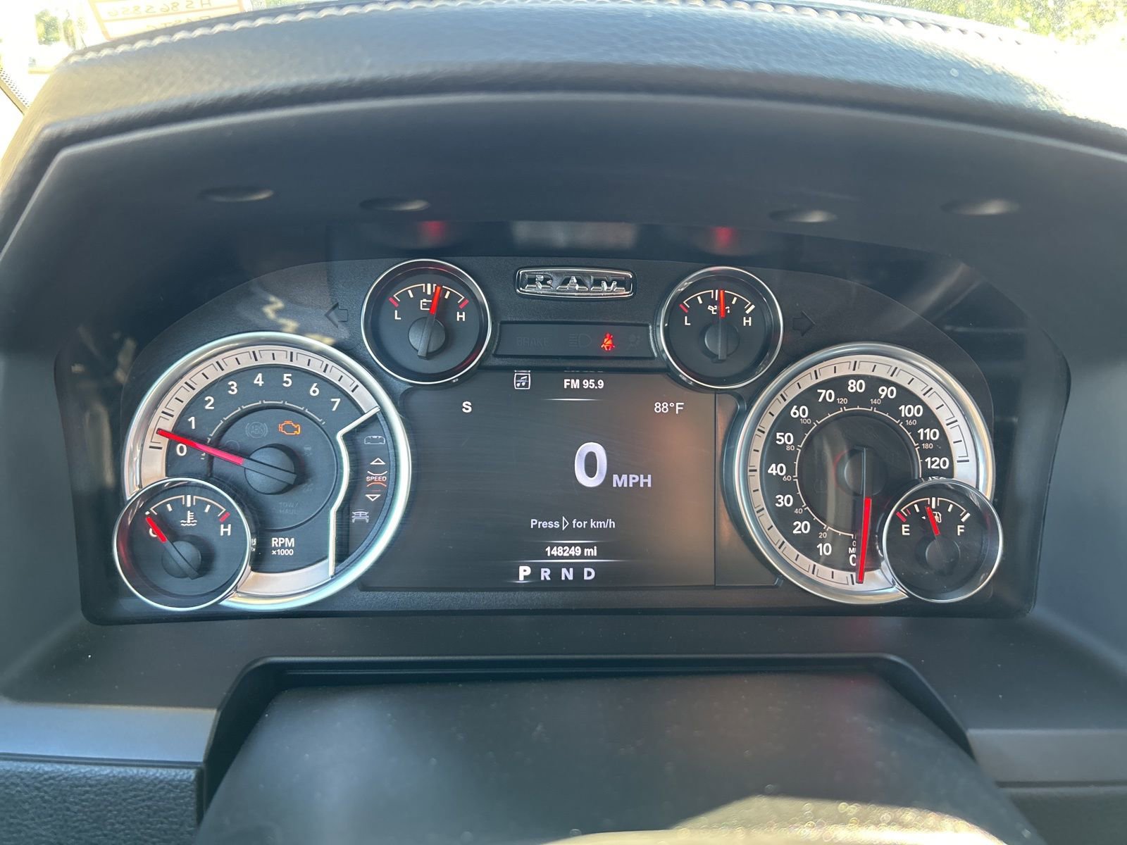 Used 2017 RAM 1500 Sport image 12