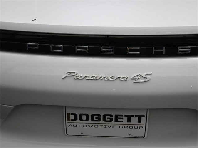 Used 2018 Porsche Panamera 4S image 14