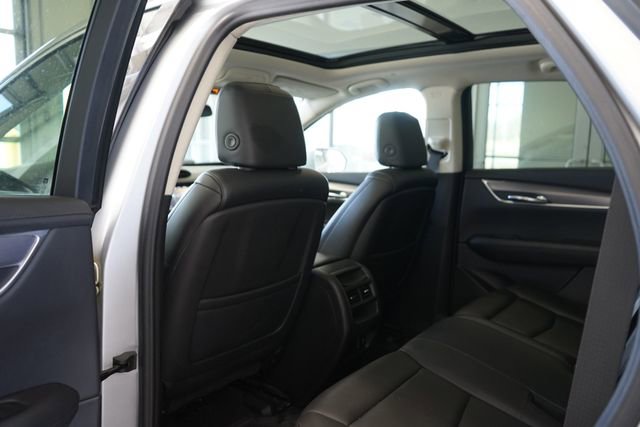 Used 2019 Cadillac XT5 Luxury w/ Trailering Package AWD/4WD image 29