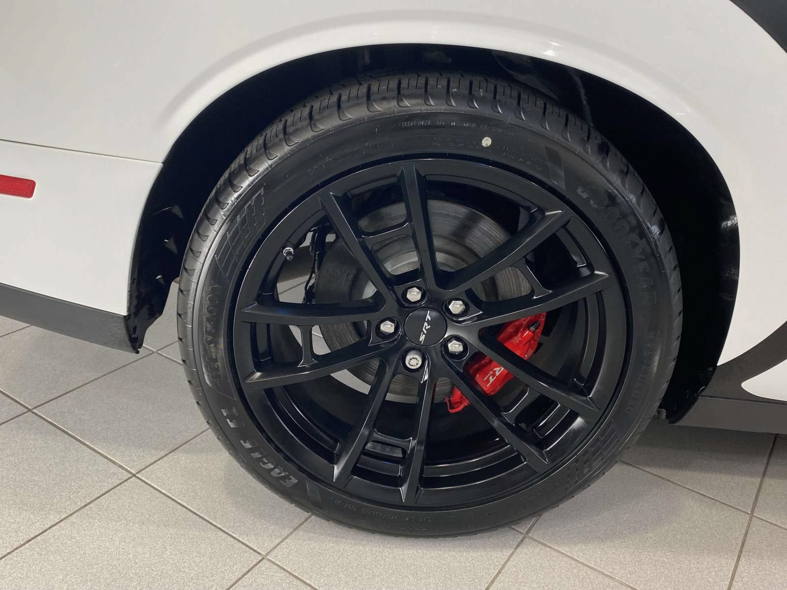 Used 2023 Dodge Challenger SRT Hellcat RWD image 8
