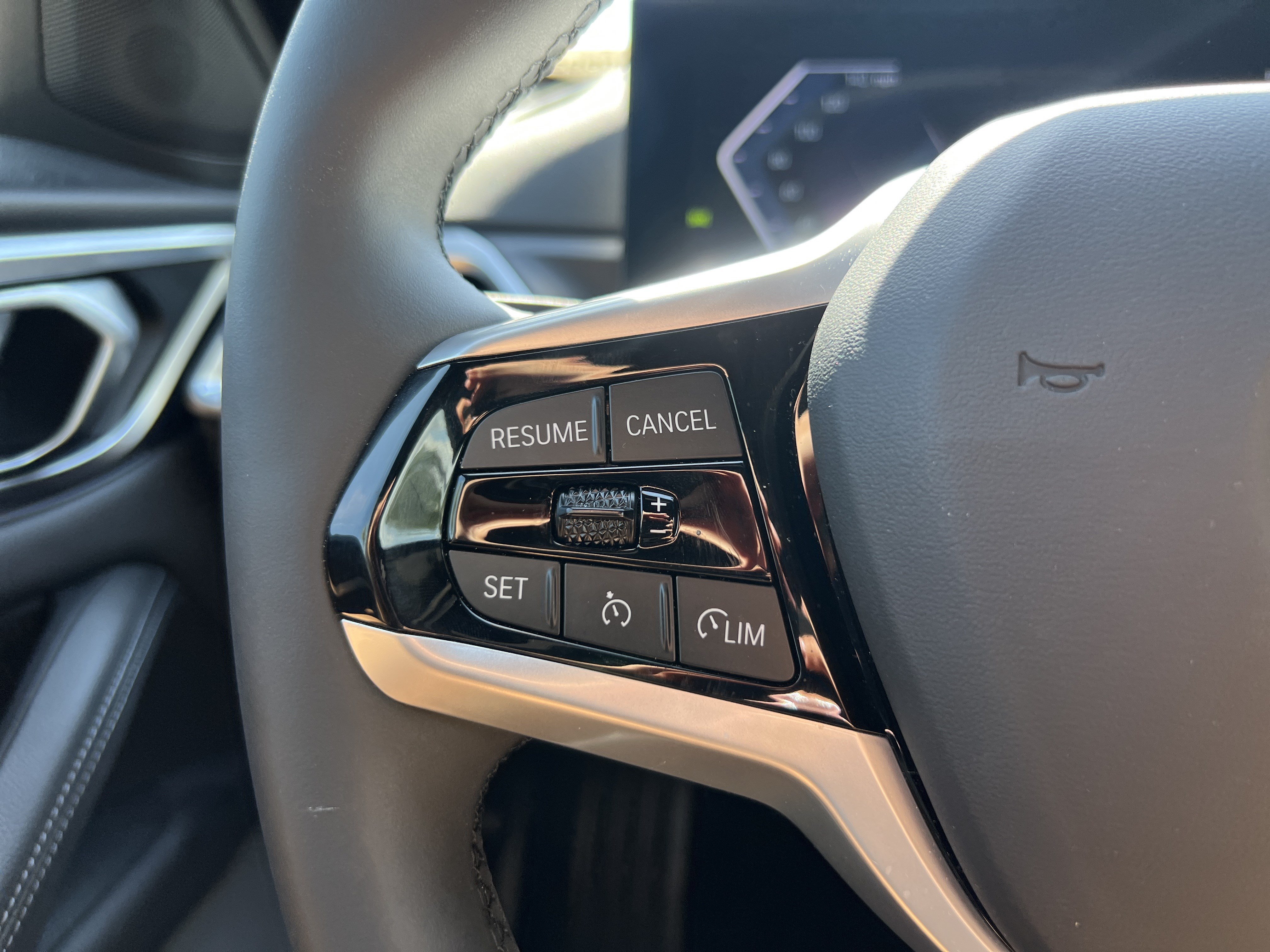 Certified 2025 BMW i4 eDrive40 w/ Parking Assistance Package RWD image 19