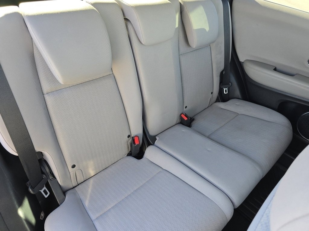 Used 2017 Honda HR-V EX image 21